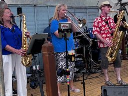 The horns at Lovin it Live 